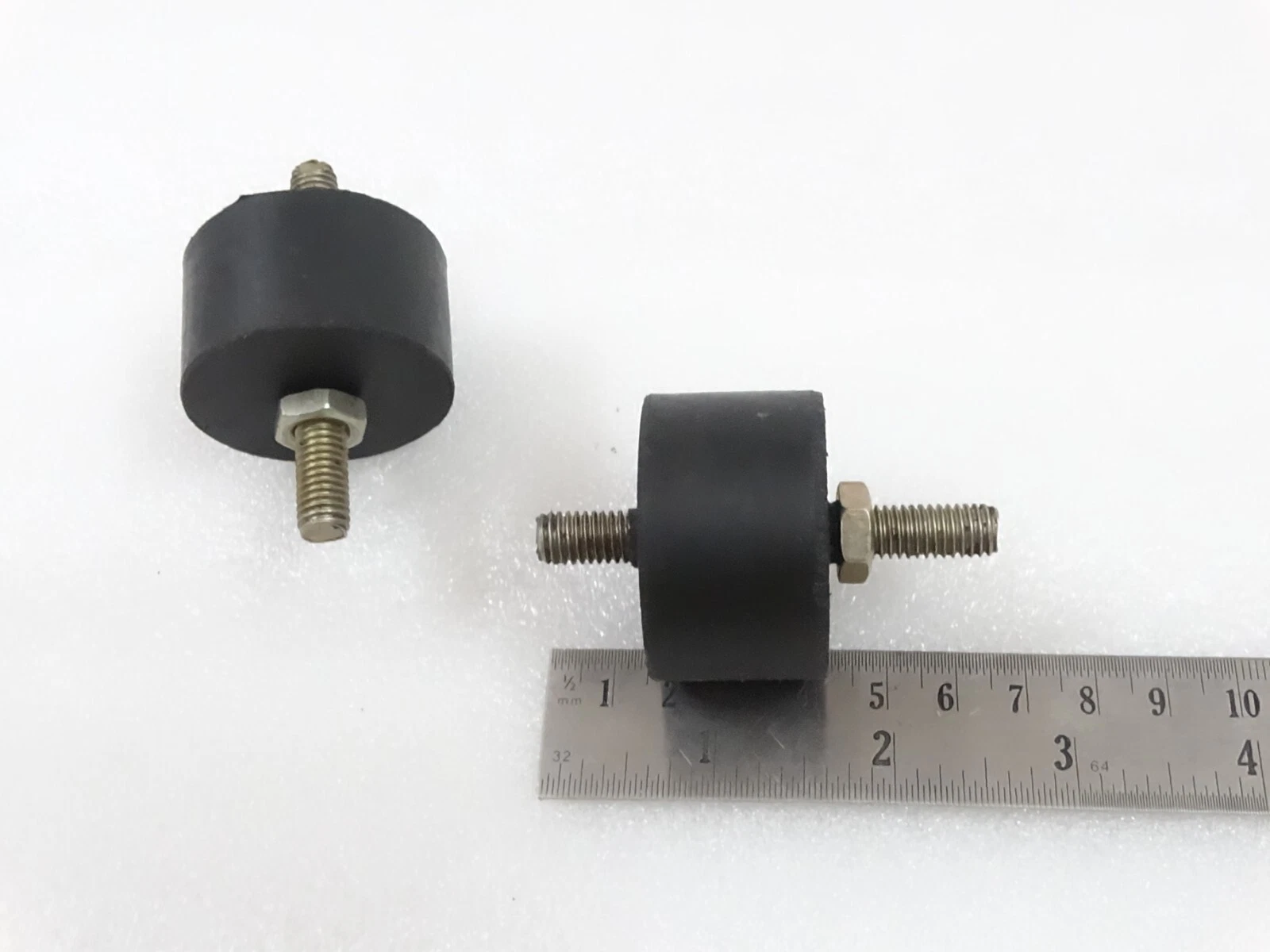 2x Damper Rubber Fuel Tank Mounting Fits Massey Ferguson 135 245 240 #10-7