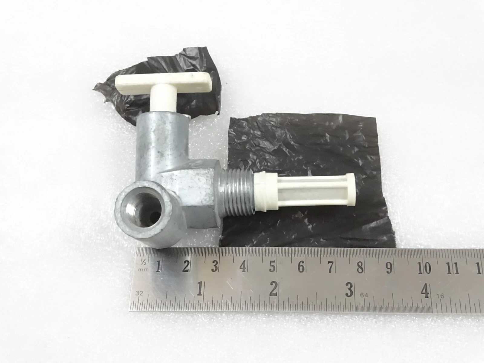 Fuel Tank Valve Tap For Massey Ferguson 165 168 175 185 188 265S 270 271 #13-21