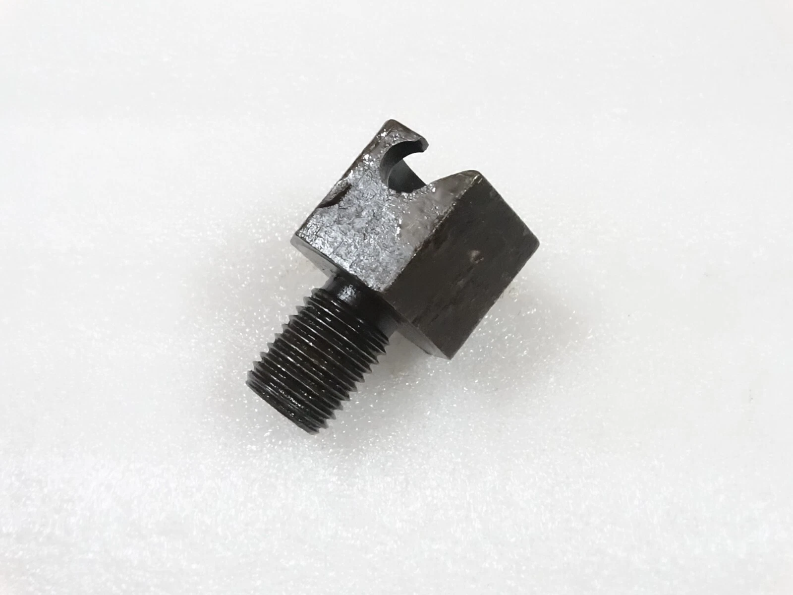 For Ferguson Tractor 35 135 Crankshaft Pulley Starter Bolt #13-22