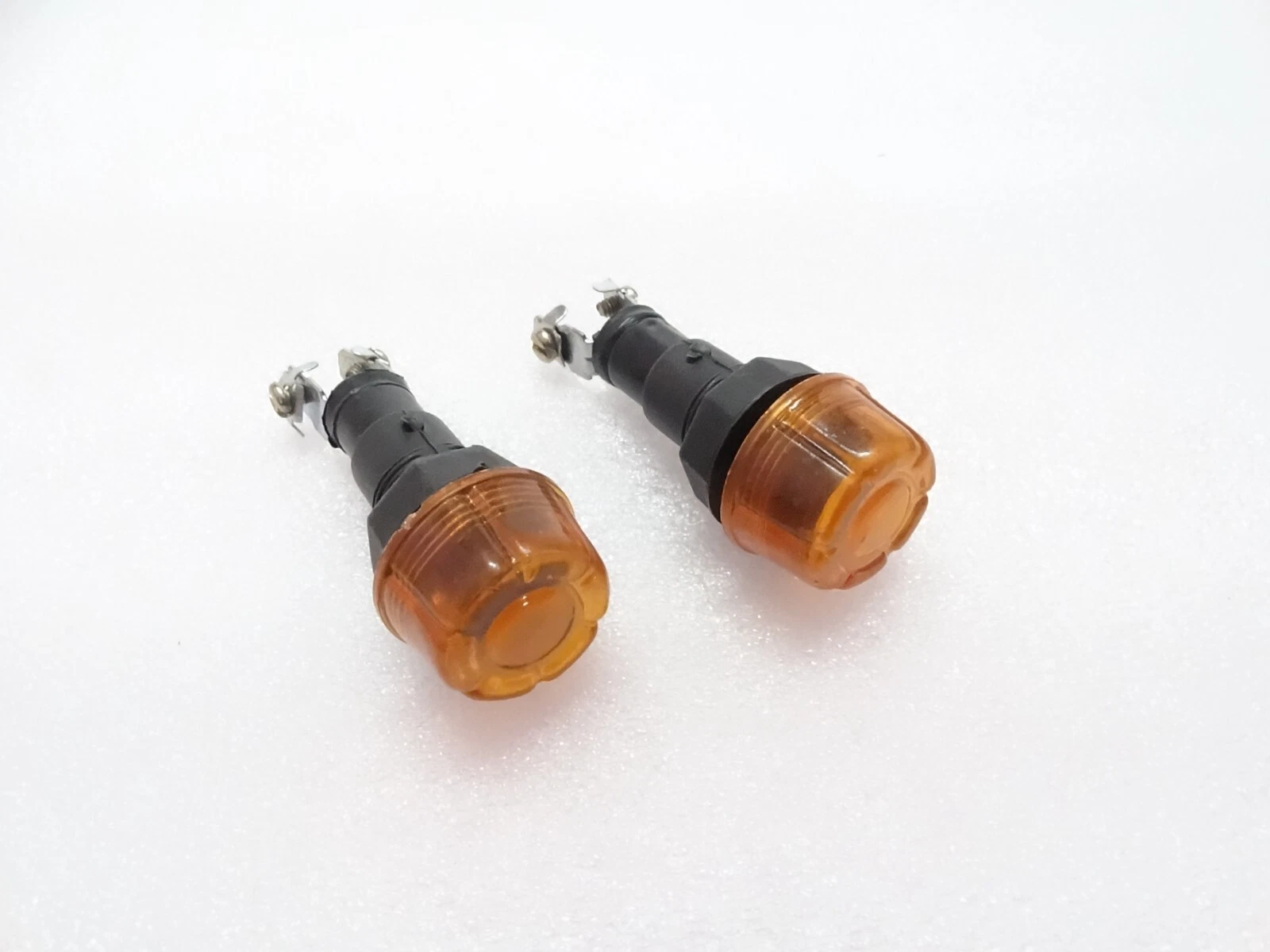 2x AMBER DASH CHARGING WARNING LIGHT LAMP 12V (Without Bulb) FIT Massey Ferguson