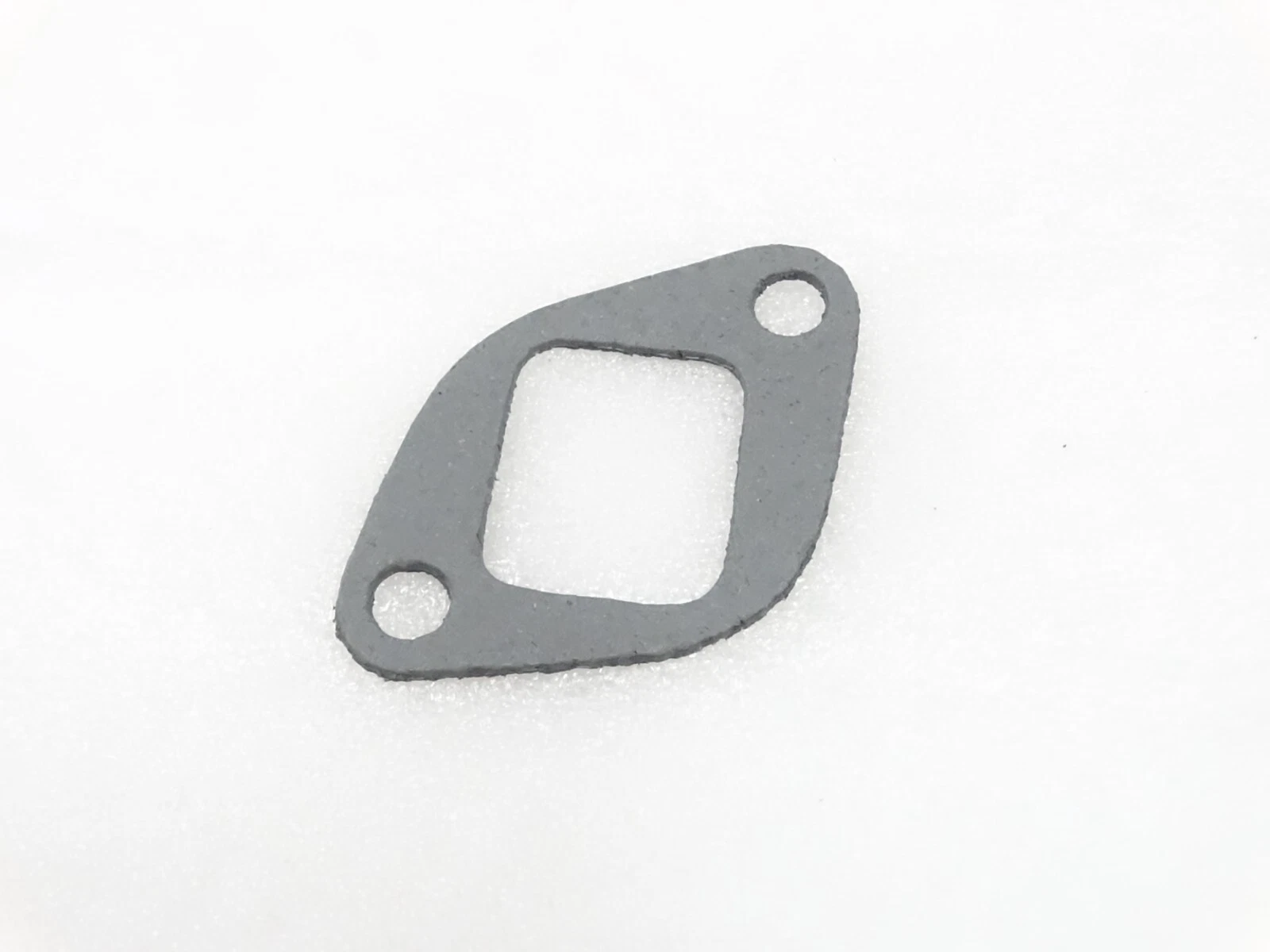 Exhaust Manifold Gasket For Massey Ferguson MF135 AD3.152 #16-7