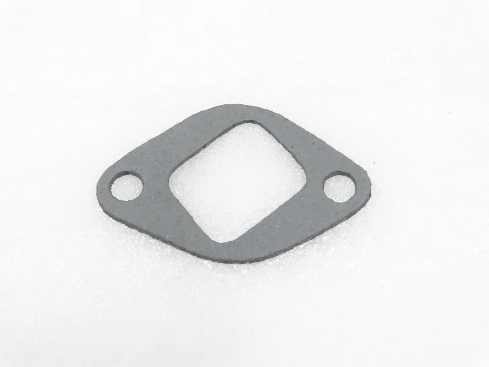 Exhaust Manifold Gasket For Massey Ferguson MF135 AD3.152 #16-7