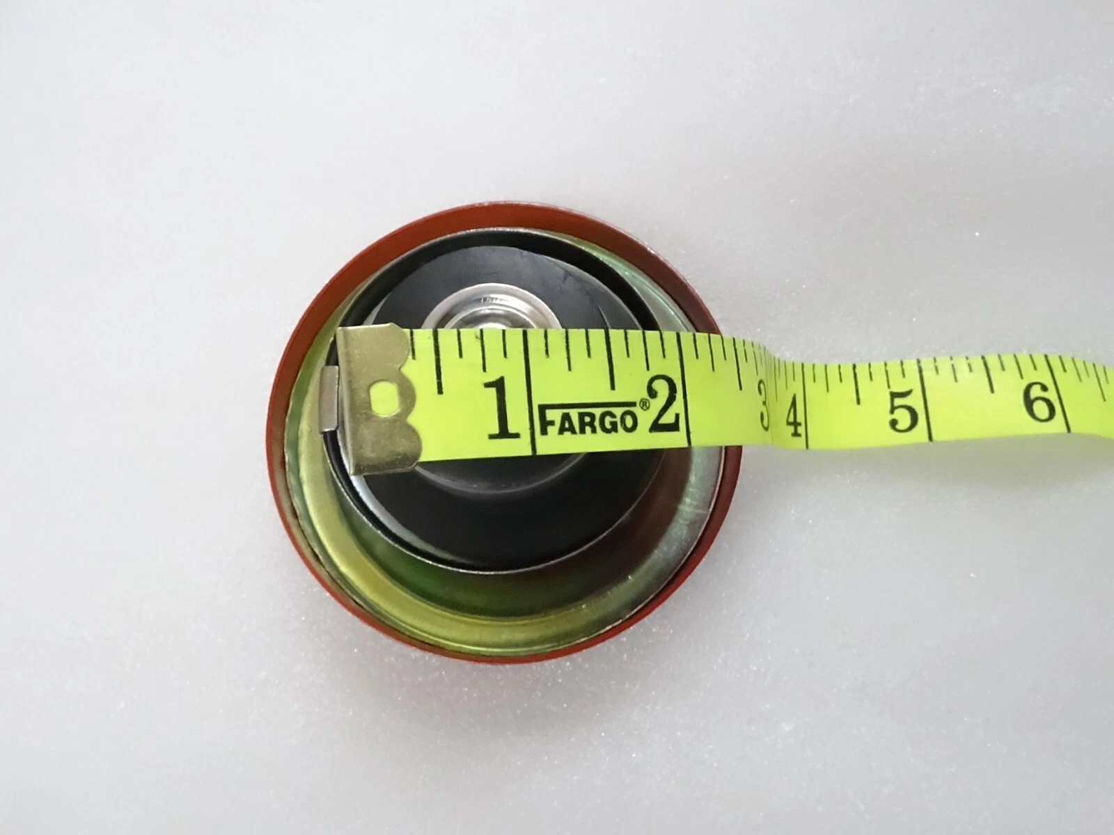 NEW It's free to sell on eBay Not available to Pro sellers Sell one like this Sell something else  Share Radiator Cap For Massey Ferguson 240 250 260 275 285 290 298 550 565 575 #18A3