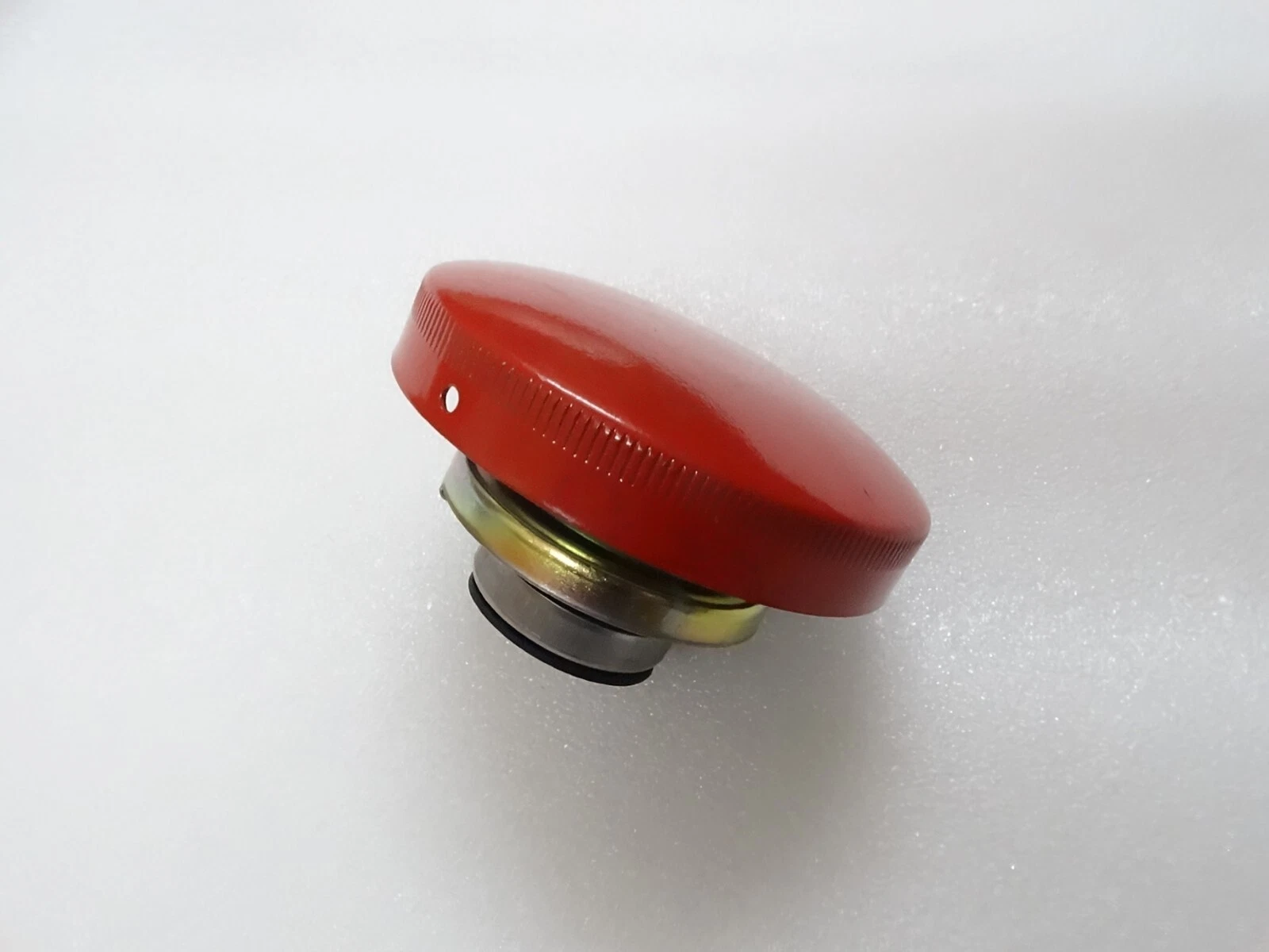 Radiator Cap For Massey Ferguson 240 250 260 275 285 290 298 550 565 575 #18A3