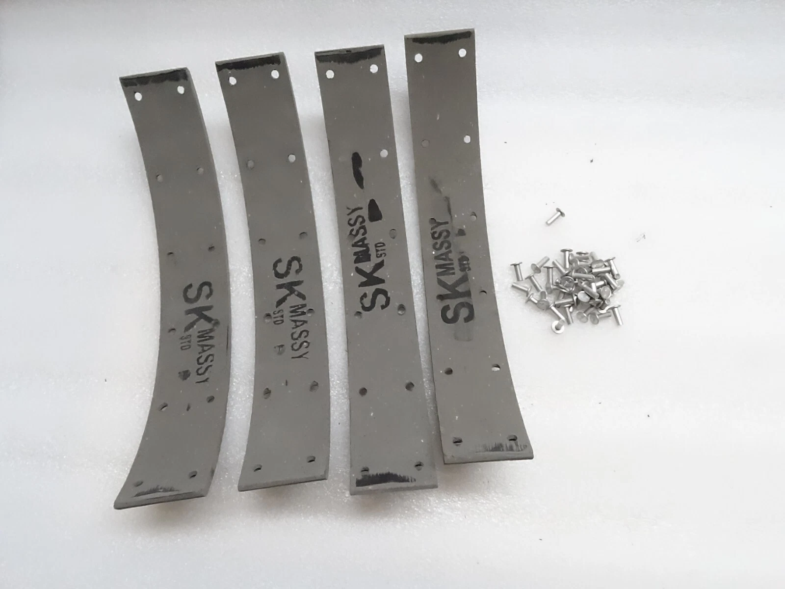 Brake Shoe Lining Kit + Rivets Massey Ferguson 35 35X 135 240 Tractors #18C4