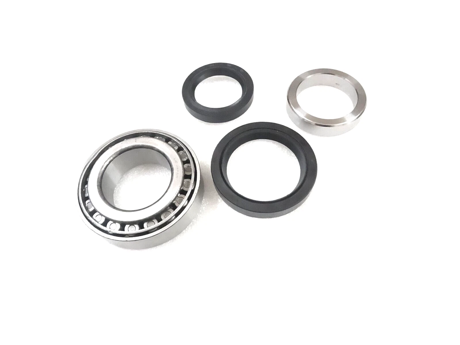 Rear Axle Bearing Seal and Collar Kit Fits Massey Ferguson 35 35 135 135 50 50