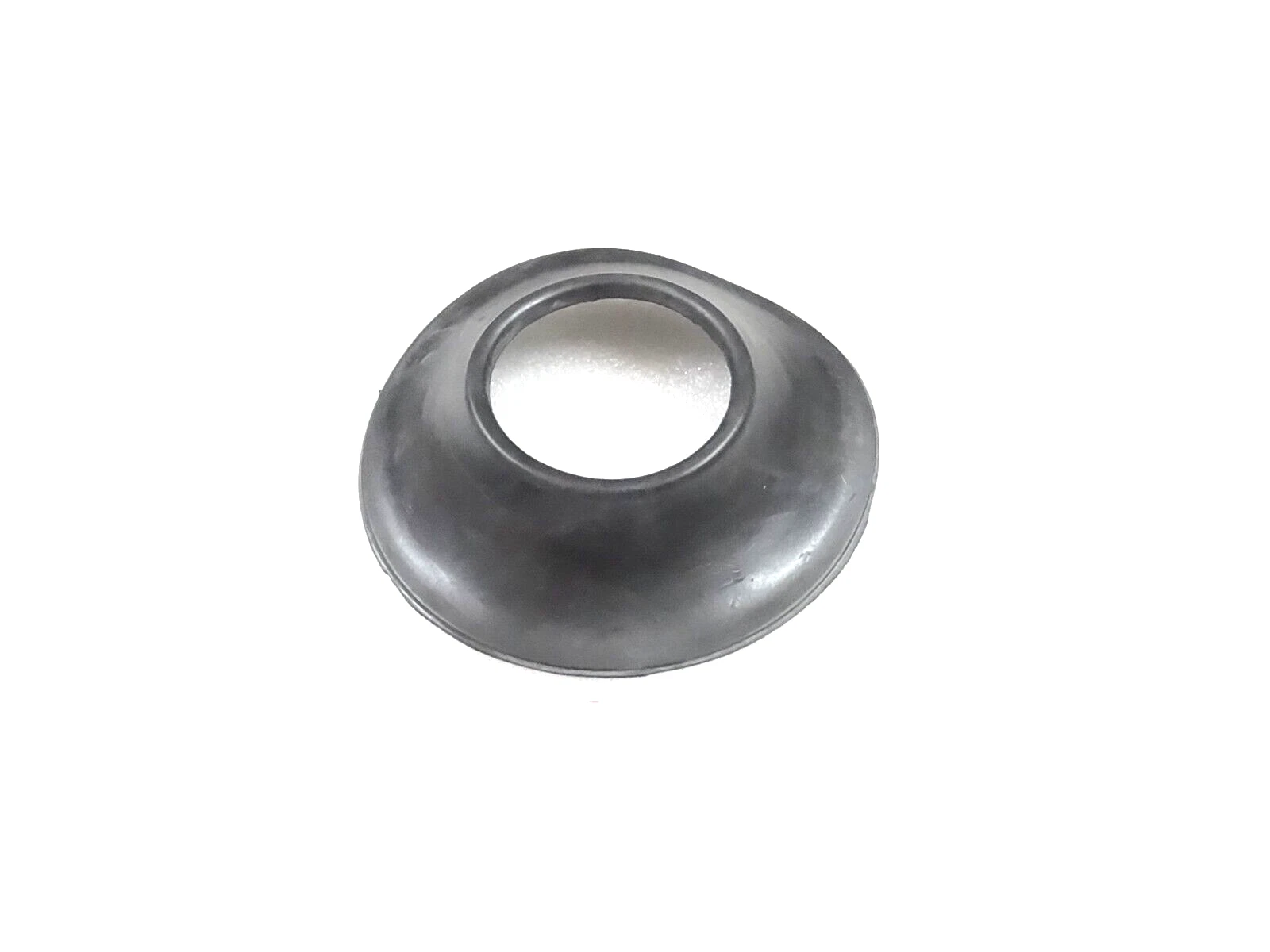 Fits Massey Ferguson MF35 TRACTOR STEERING WHEEL GROMMET 186627M1 #19-49